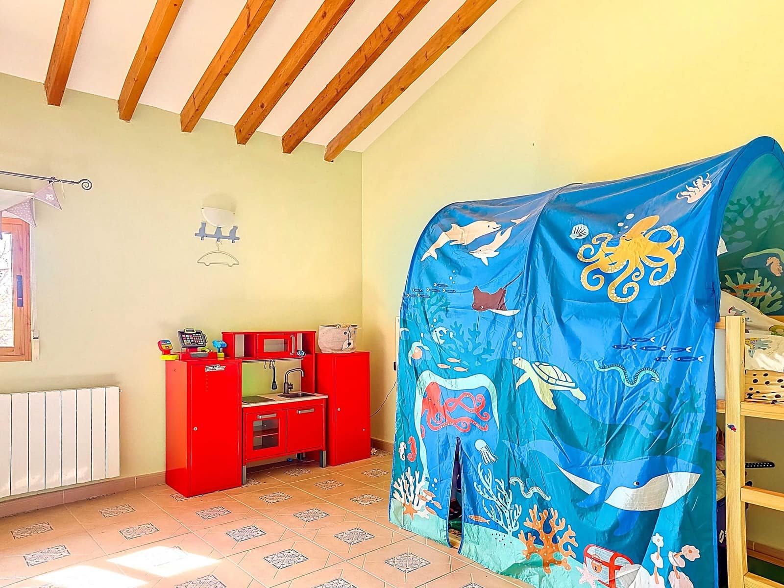 8 bedroom Finca/Country House for sale in Pinoso with pool - € 629,000 (Ref: 9841483)