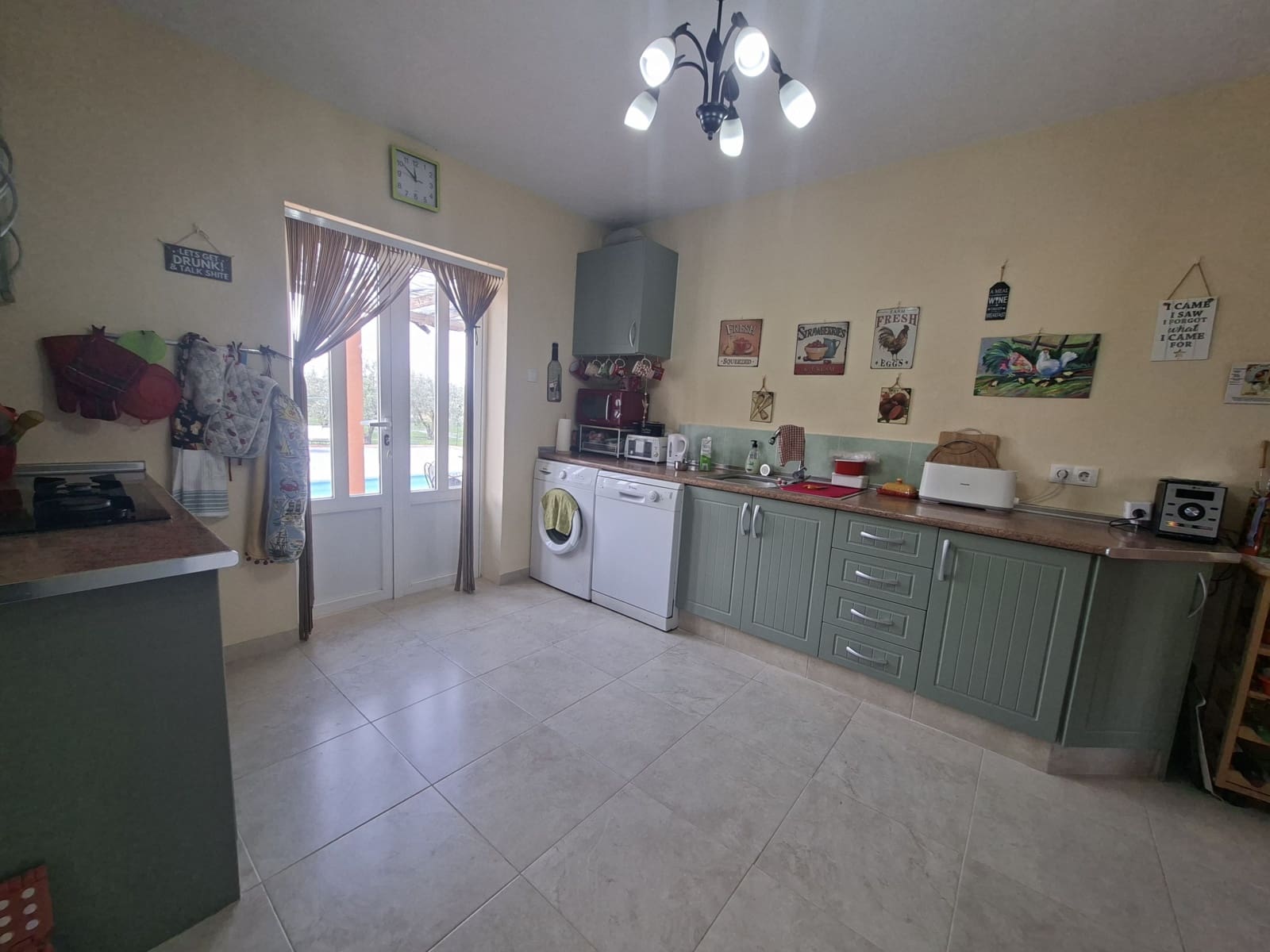 3 bedroom Finca/Country House for sale in Freila with pool - € 239,000 (Ref: 9841485)