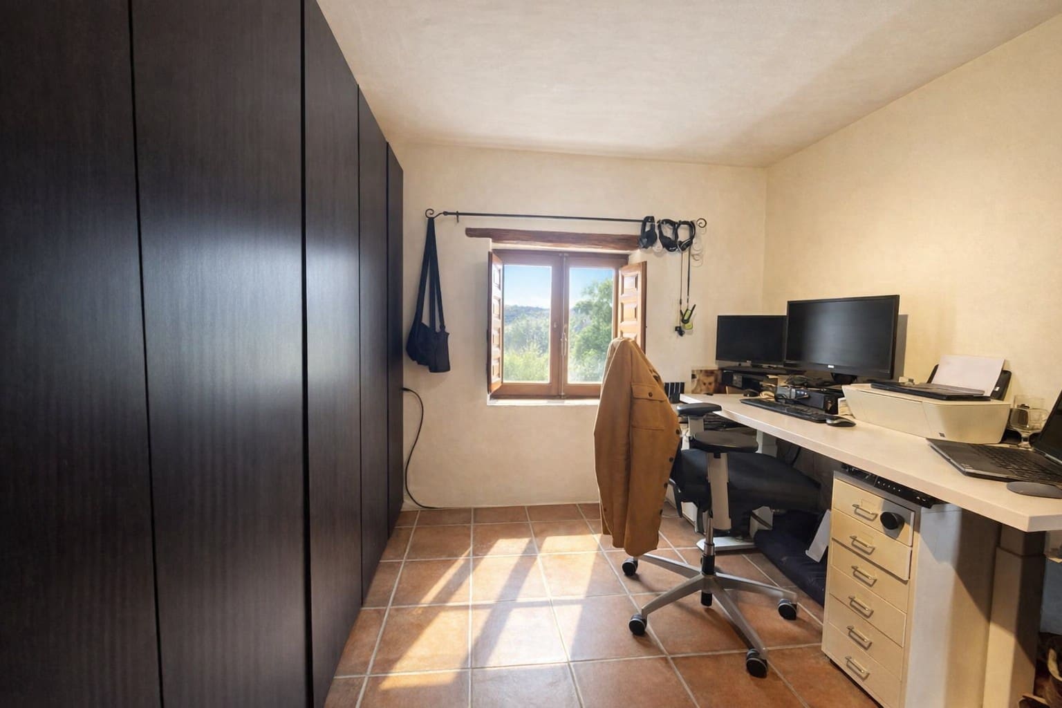 8 bedroom Finca/Country House for sale in Baza with pool garage - € 495,000 (Ref: 9841486)