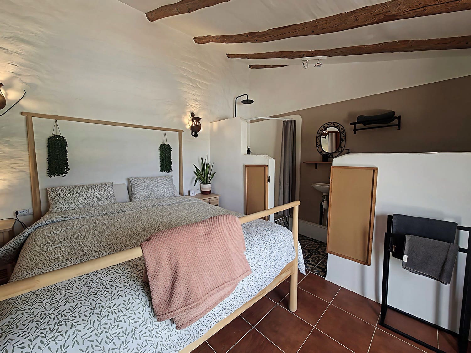 8 bedroom Finca/Country House for sale in Baza with pool garage - € 495,000 (Ref: 9841486)