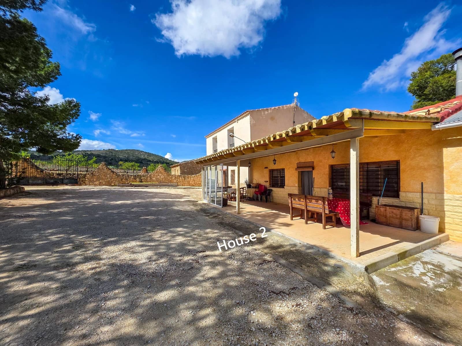 5 soverom Finca/Herregård til salgs i Pinoso med garasje - € 339 000 (Ref: 9841488)