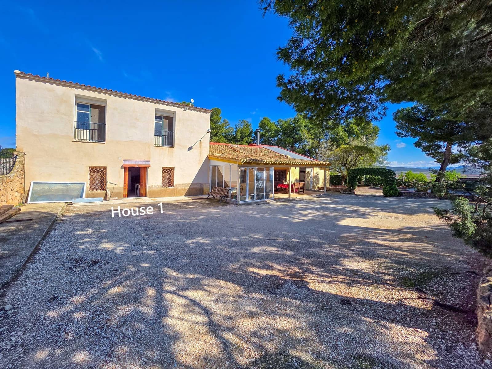 5 soverom Finca/Herregård til salgs i Pinoso med garasje - € 339 000 (Ref: 9841488)