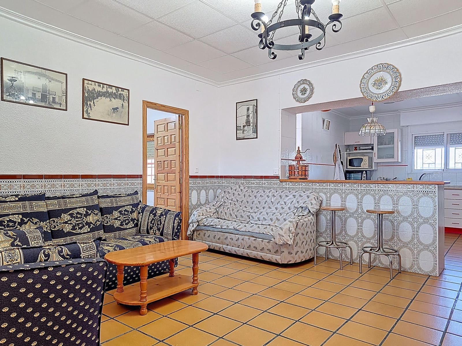 5 soverom Finca/Herregård til salgs i Pinoso med garasje - € 339 000 (Ref: 9841488)