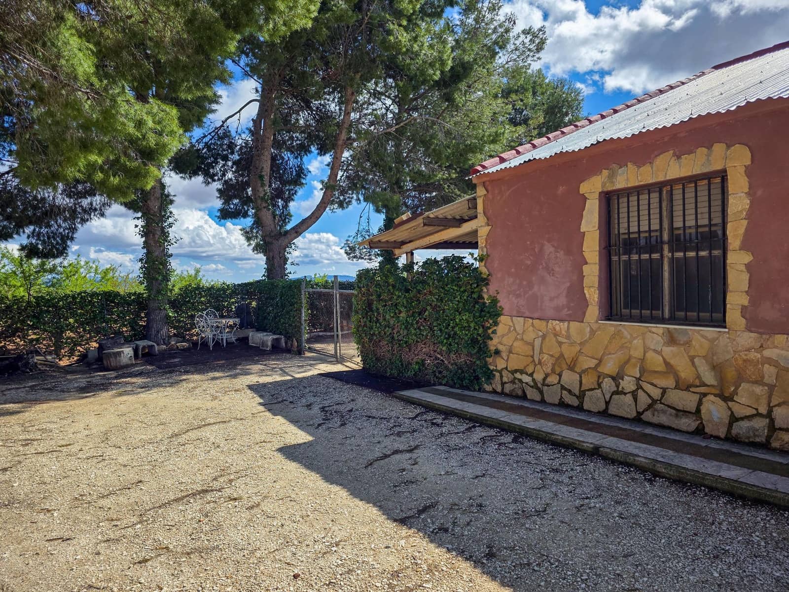 5 soverom Finca/Herregård til salgs i Pinoso med garasje - € 339 000 (Ref: 9841488)