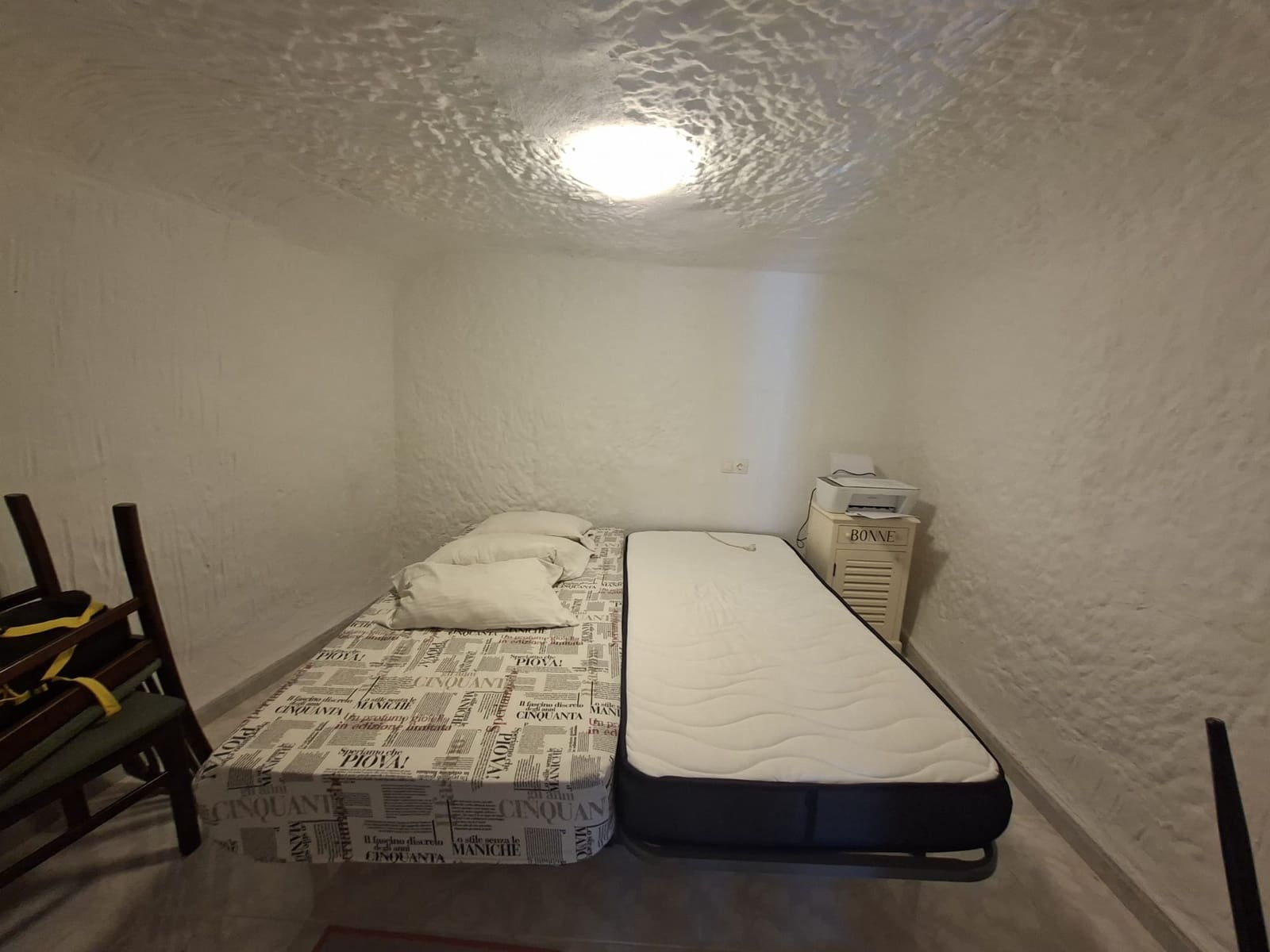 7 bedroom Cave House for sale in Freila - € 149,000 (Ref: 9841490)