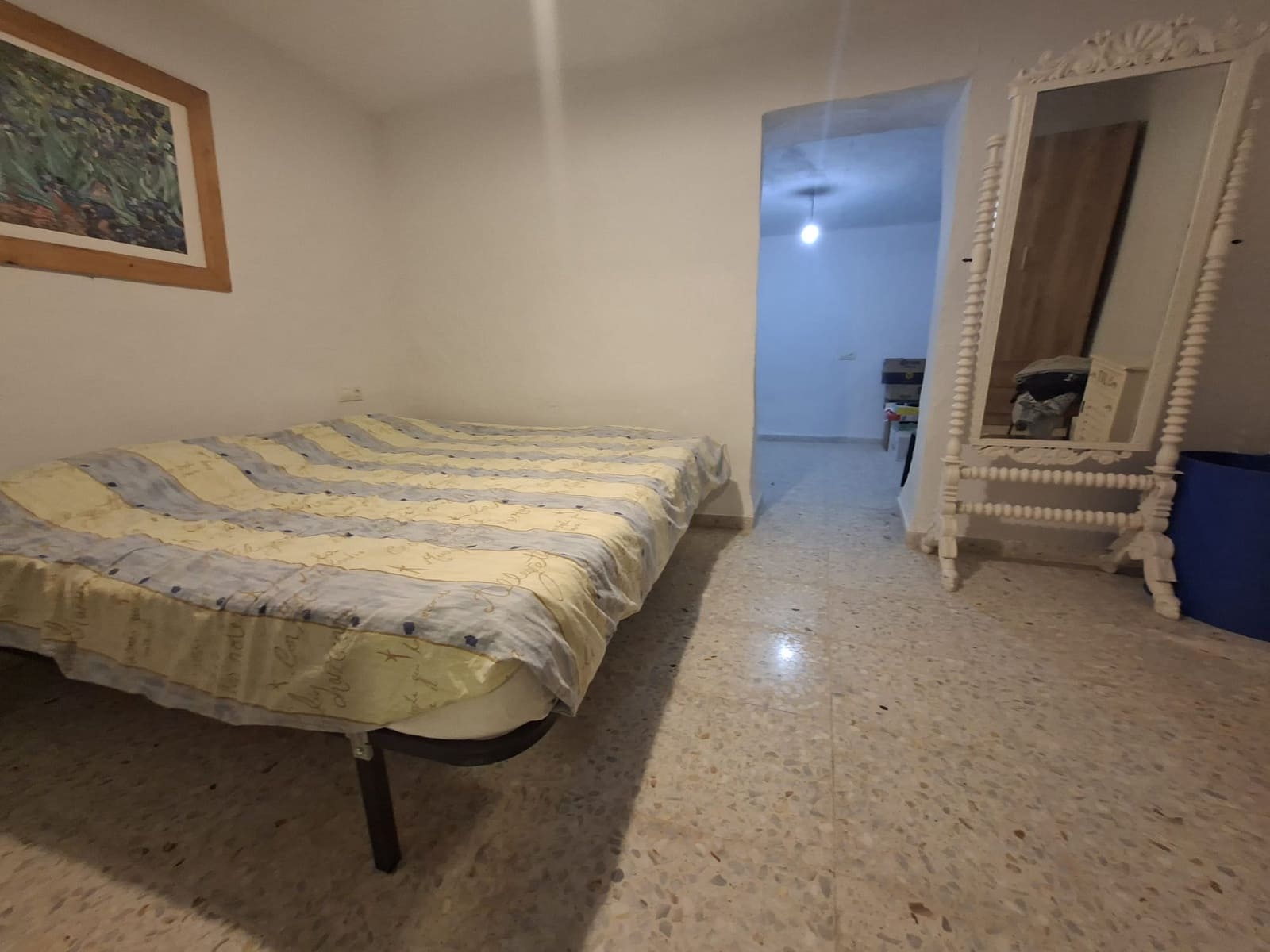 7 bedroom Cave House for sale in Freila - € 149,000 (Ref: 9841490)