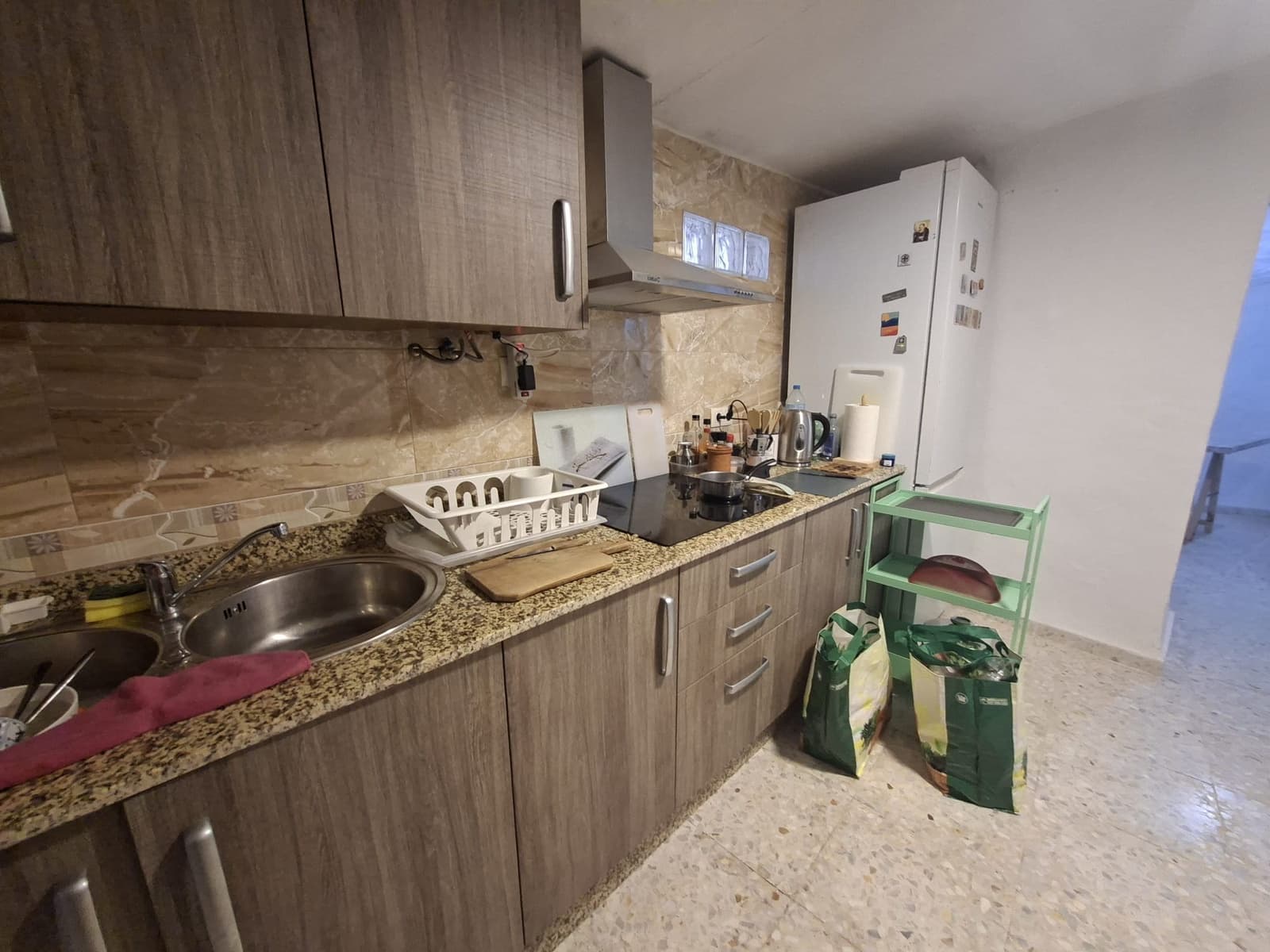 7 bedroom Cave House for sale in Freila - € 149,000 (Ref: 9841490)