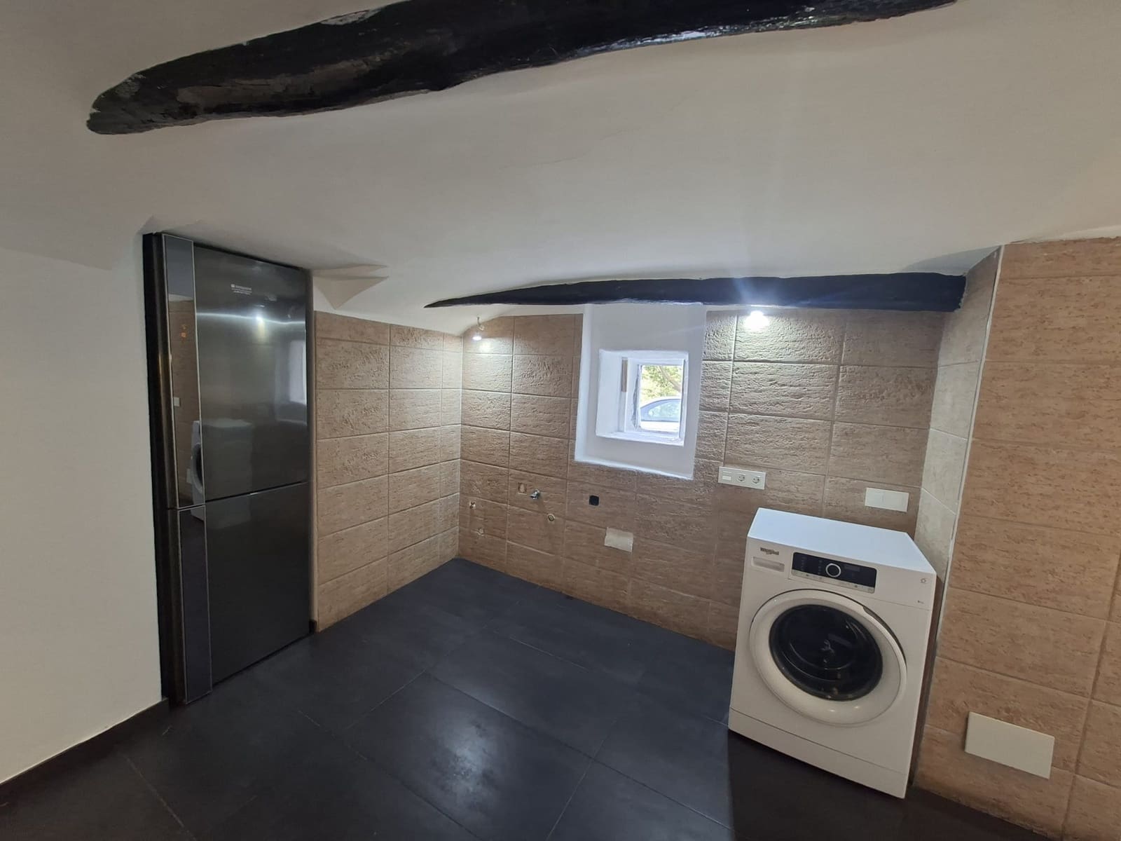 3 bedroom Cave House for sale in Baza with garage - € 135,000 (Ref: 9841491)