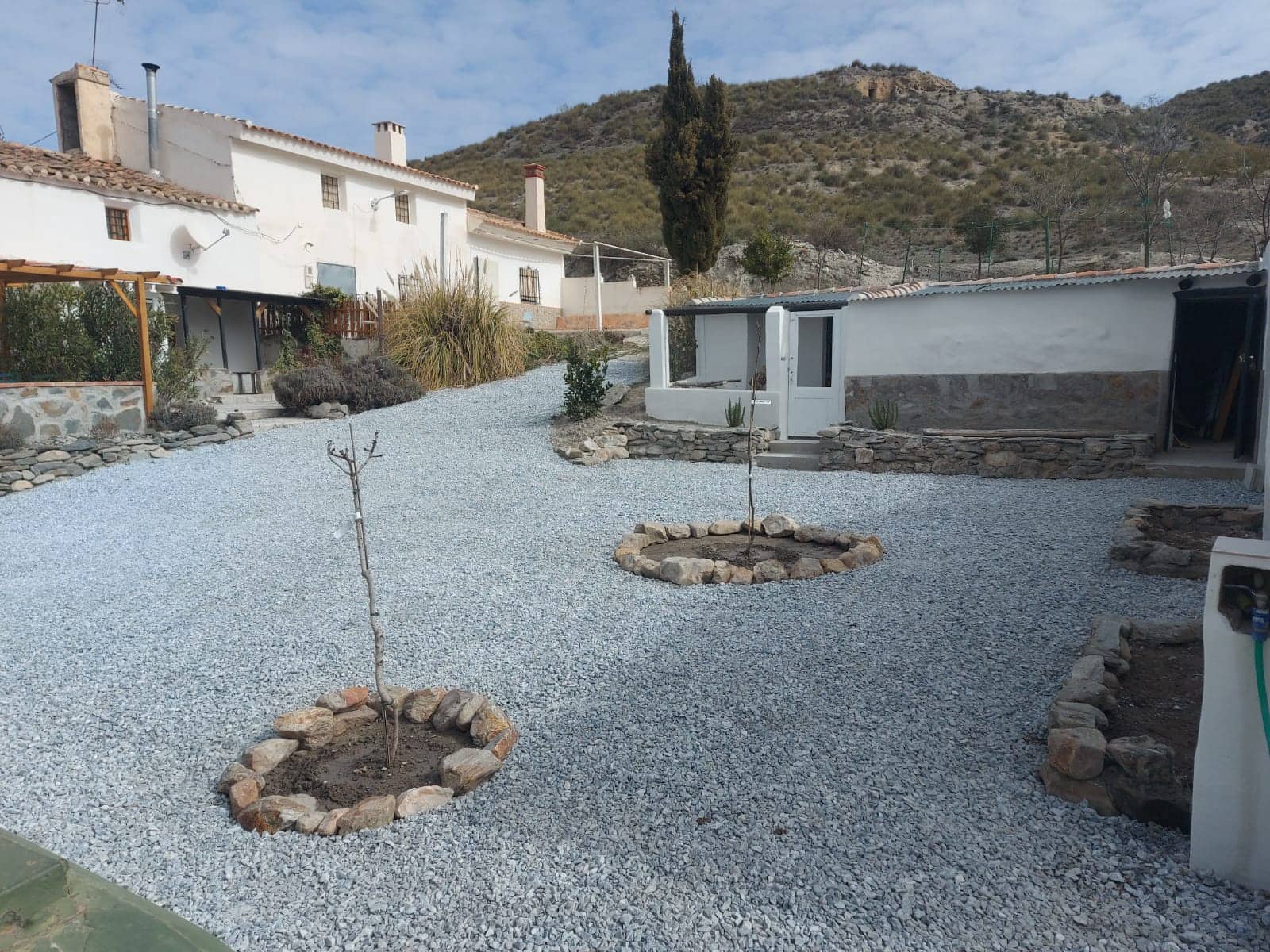 4 soveværelse Finca/Landehus til salg i Caniles - € 144.900 (Ref: 9841495)