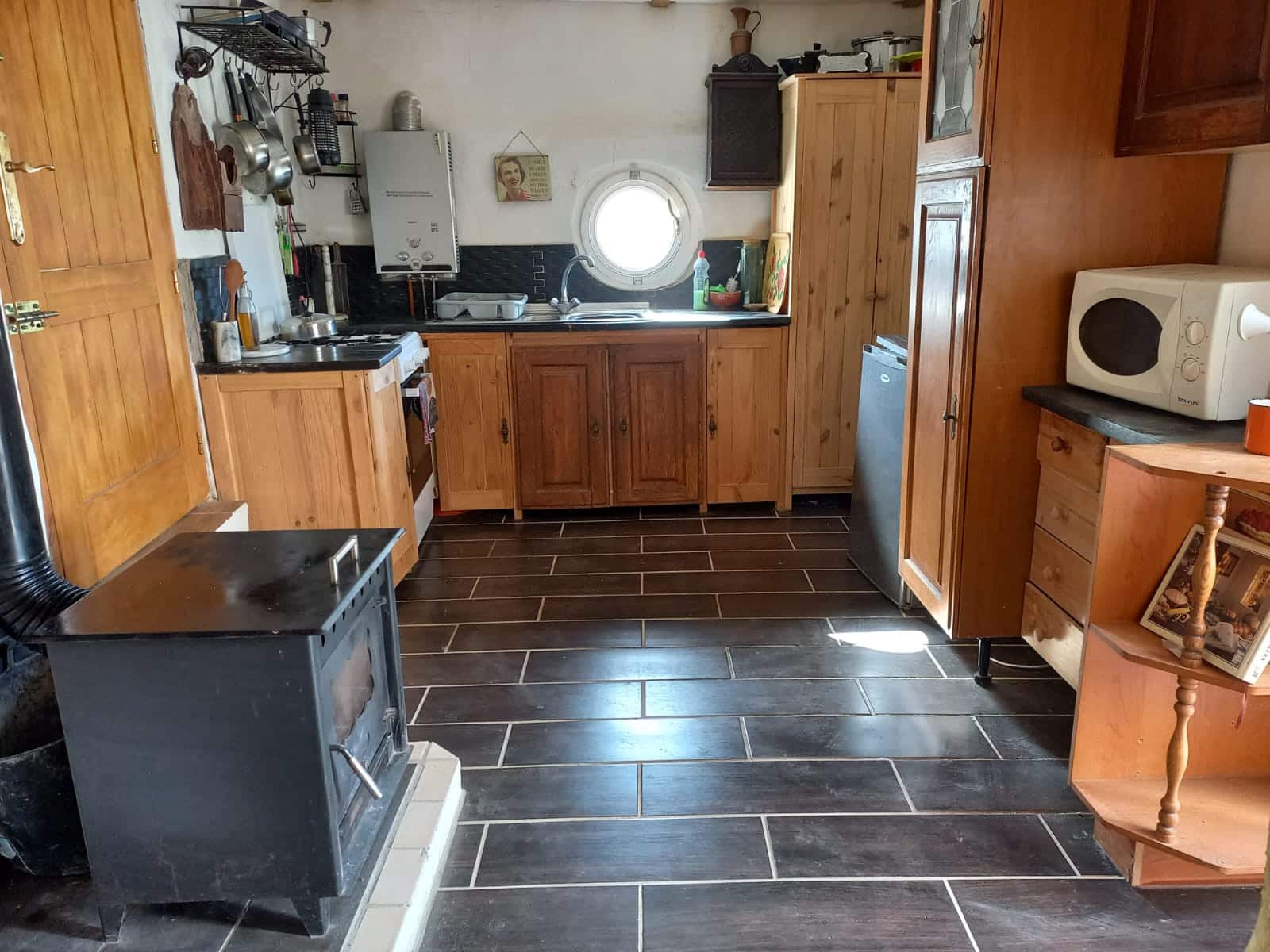 4 soveværelse Finca/Landehus til salg i Caniles - € 144.900 (Ref: 9841495)