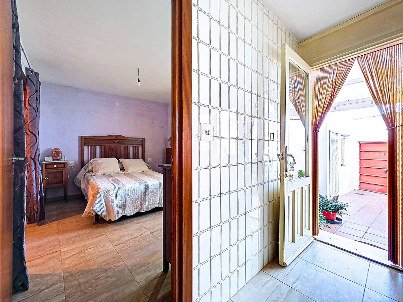 8 bedroom Townhouse for sale in Pinoso - € 179,950 (Ref: 9841497)
