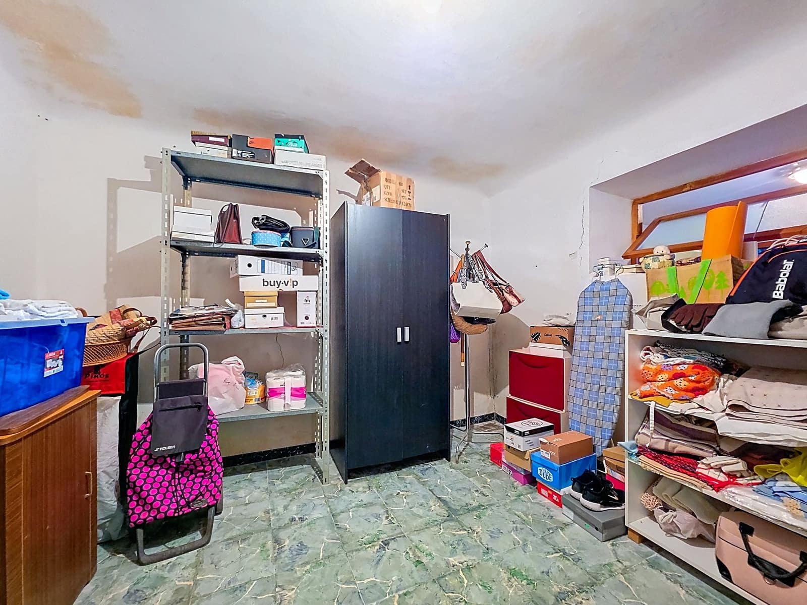 8 bedroom Townhouse for sale in Pinoso - € 179,950 (Ref: 9841497)