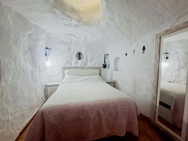 3 soveværelse Hulehus til salg i Huéscar - € 129.950 (Ref: 9843779)