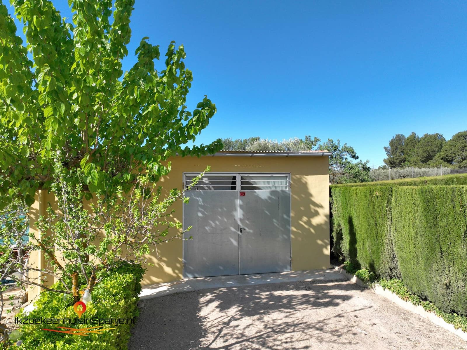 4 soverom Villa til salgs i Caudete med garasje - € 209 950 (Ref: 9882490)