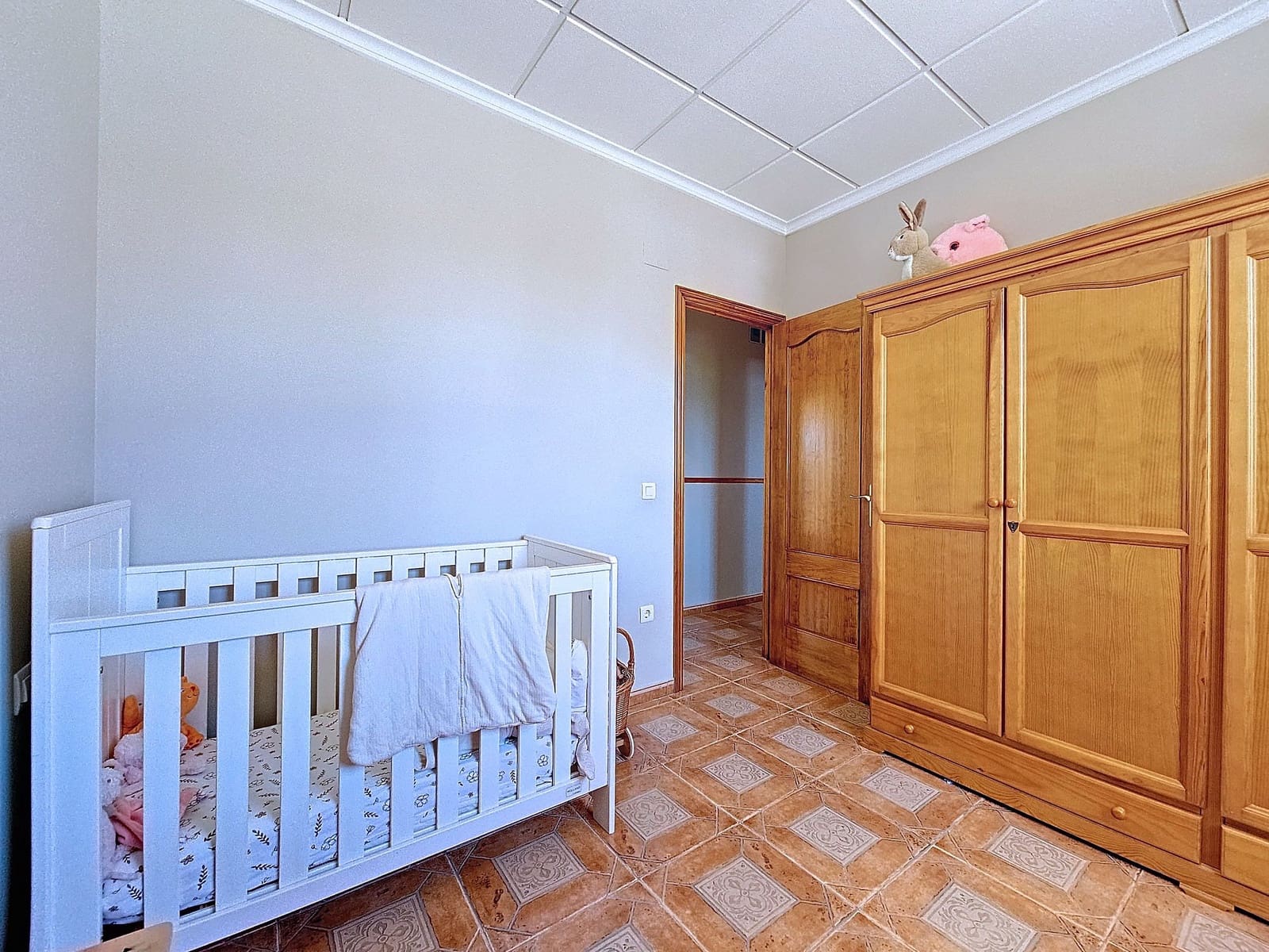 4 soverom Villa til salgs i Caudete med garasje - € 209 950 (Ref: 9882490)