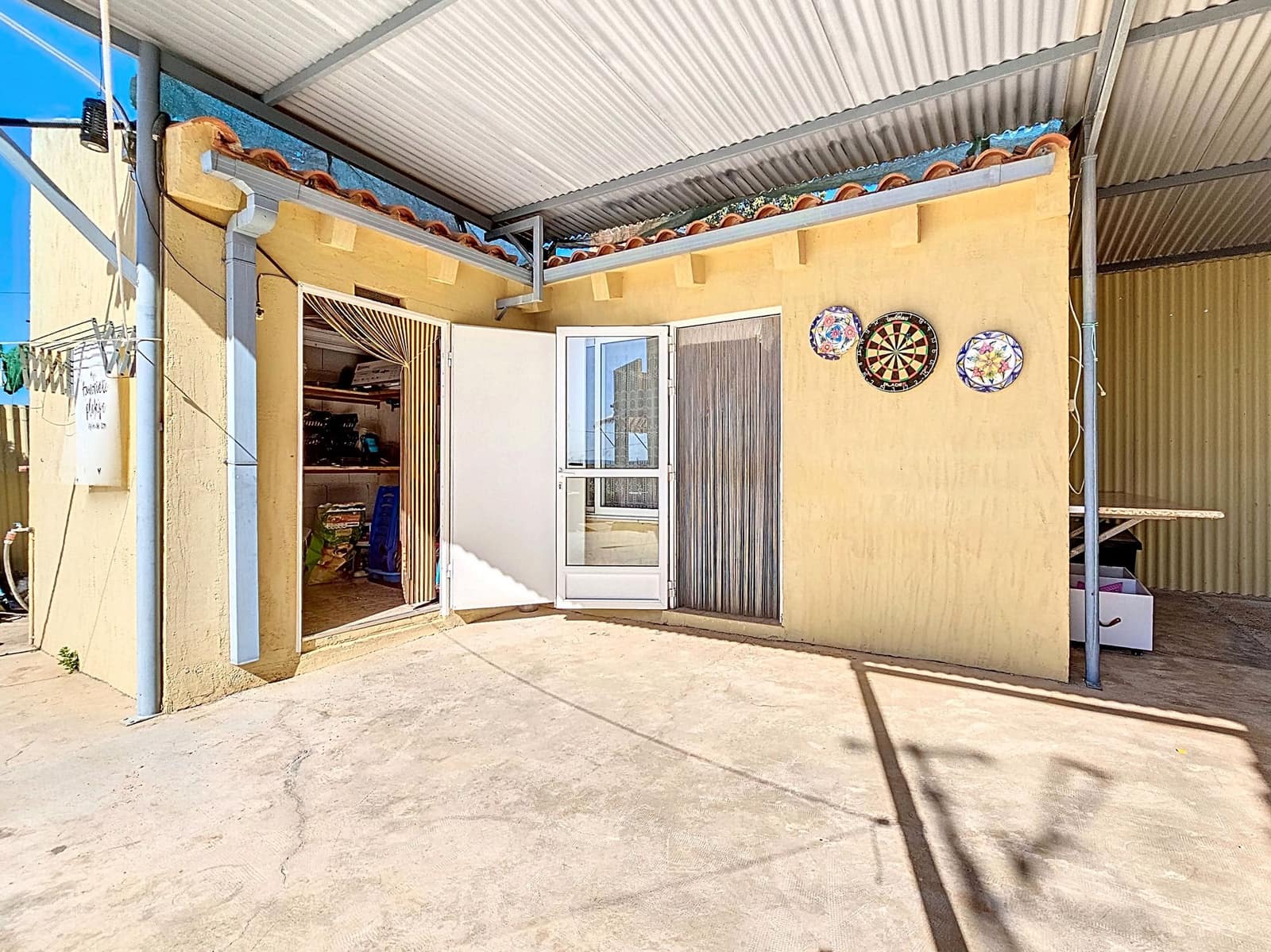 4 soverom Villa til salgs i Caudete med garasje - € 209 950 (Ref: 9882490)