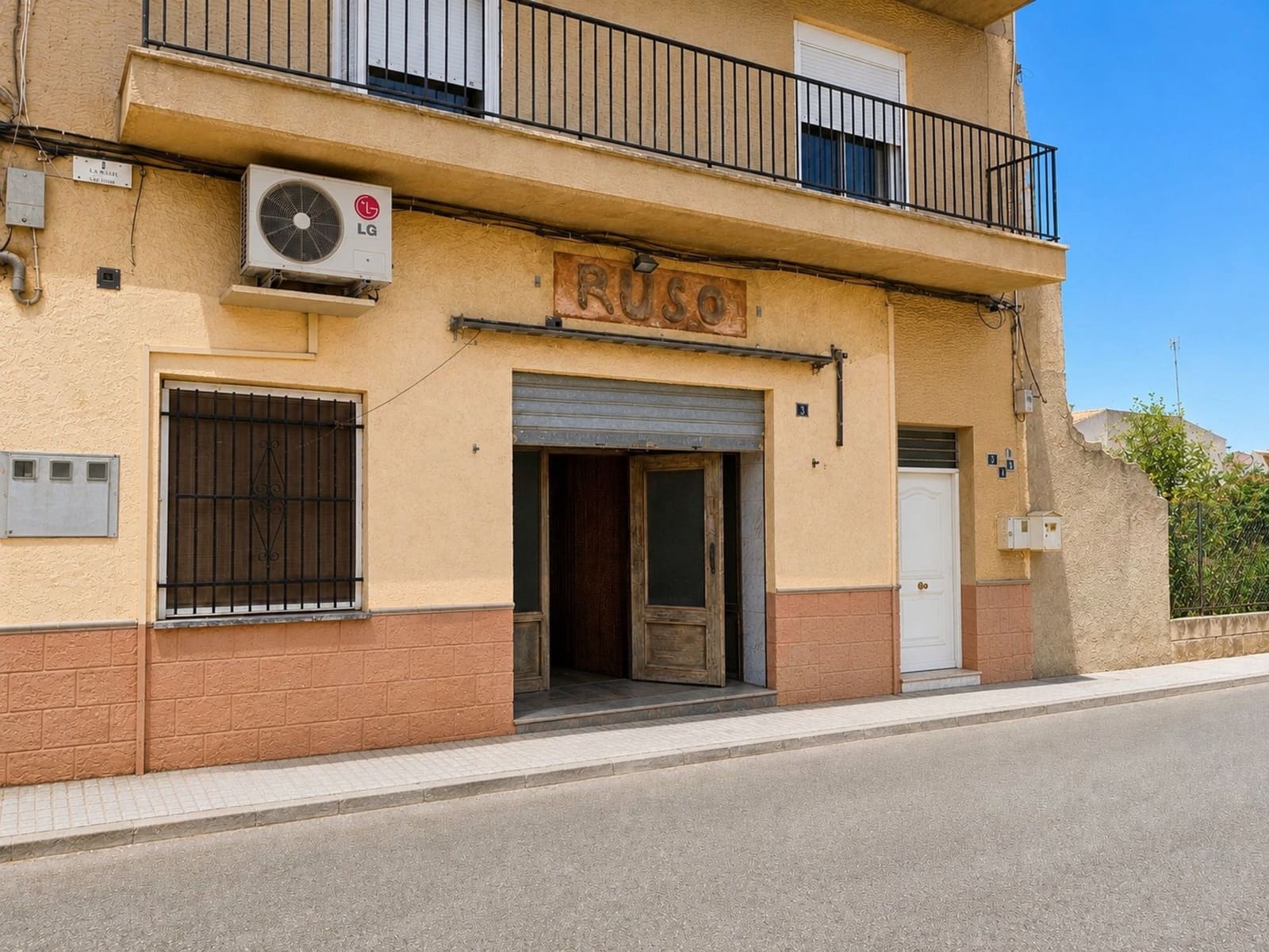 Restaurante/Bar para venda em Pinoso - 74 500 € (Ref: 9882494)