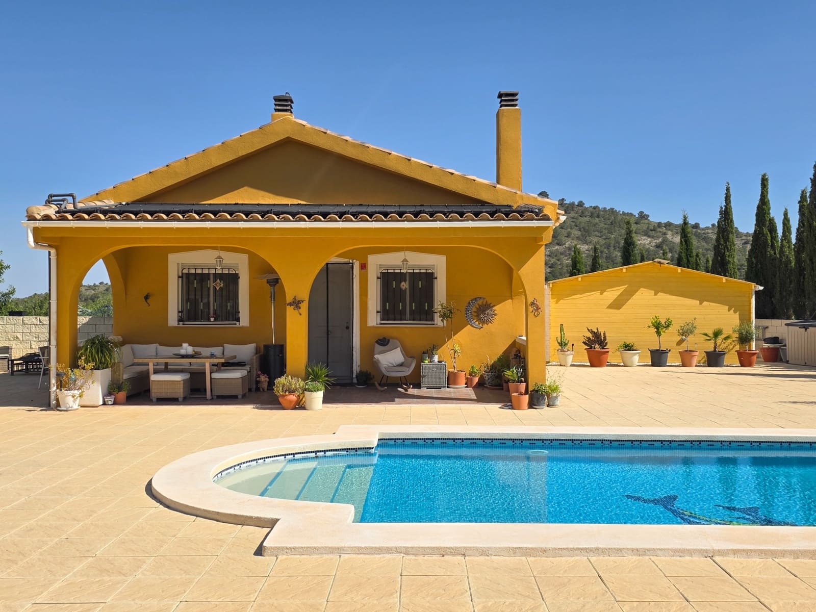 Chalet de 3 habitaciones en Abanilla en venta con piscina - 249.500 € (Ref: 9934856)