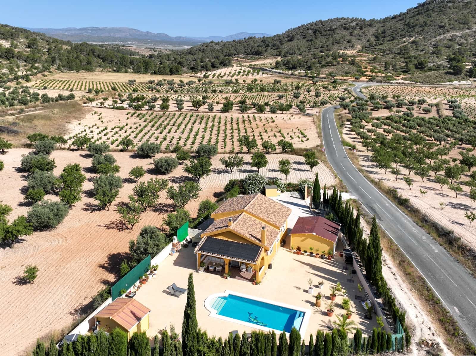 Chalet de 3 habitaciones en Abanilla en venta con piscina - 249.500 € (Ref: 9934856)