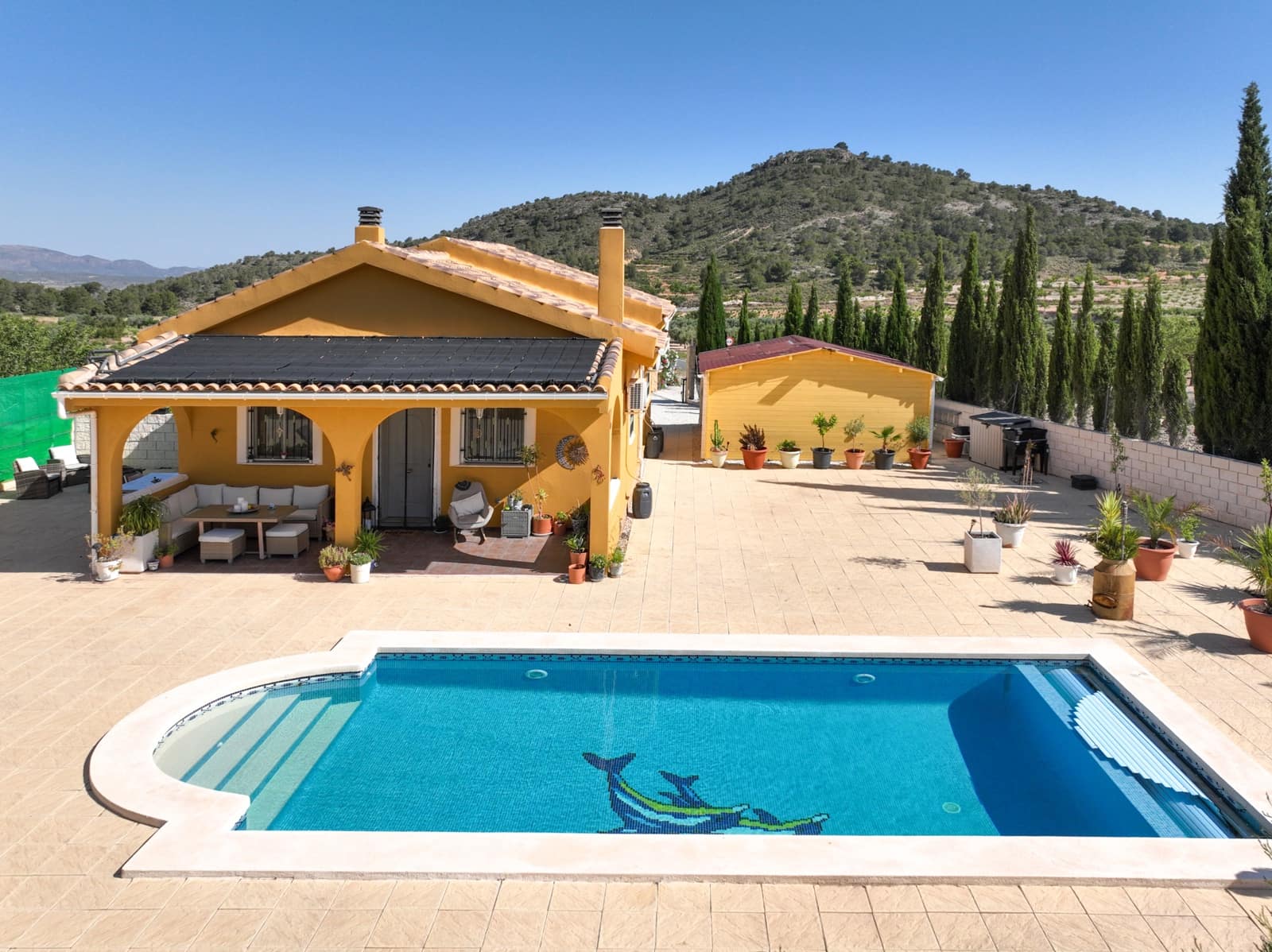 Chalet de 3 habitaciones en Abanilla en venta con piscina - 249.500 € (Ref: 9934856)