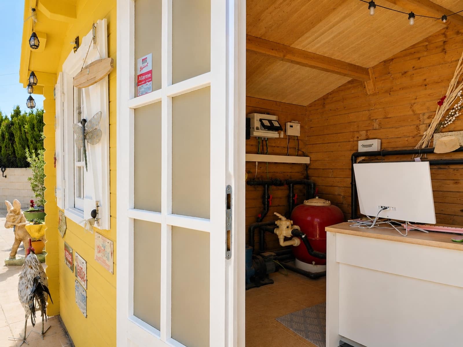 Chalet de 3 habitaciones en Abanilla en venta con piscina - 249.500 € (Ref: 9934856)