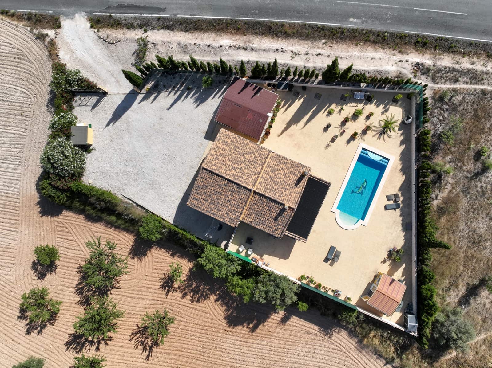 Chalet de 3 habitaciones en Abanilla en venta con piscina - 249.500 € (Ref: 9934856)