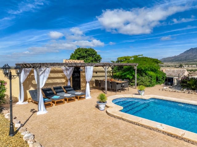 5 sovrum Finca/Hus på landet till salu i Pinoso med pool garage - 549 500 € (Ref: 9934857)