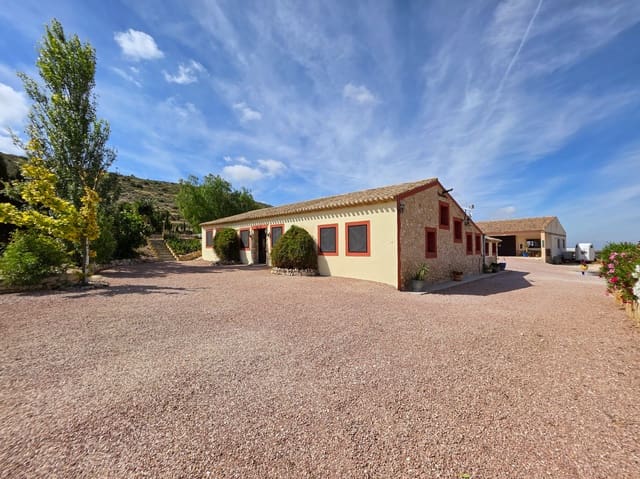 5 sovrum Finca/Hus på landet till salu i Pinoso med pool garage - 549 500 € (Ref: 9934857)