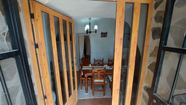 3 soveværelse Hulehus til salg i Los Olivos, Castilléjar - € 97.500 (Ref: 9934858)