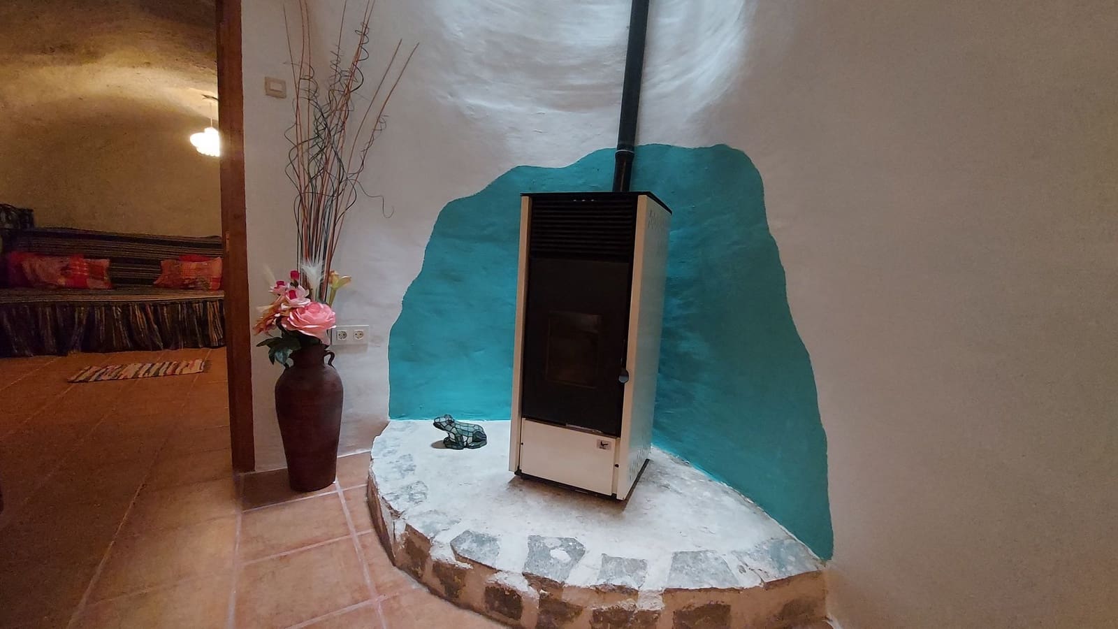 3 bedroom Cave House for sale in Los Olivos - € 97,500 (Ref: 9934858)
