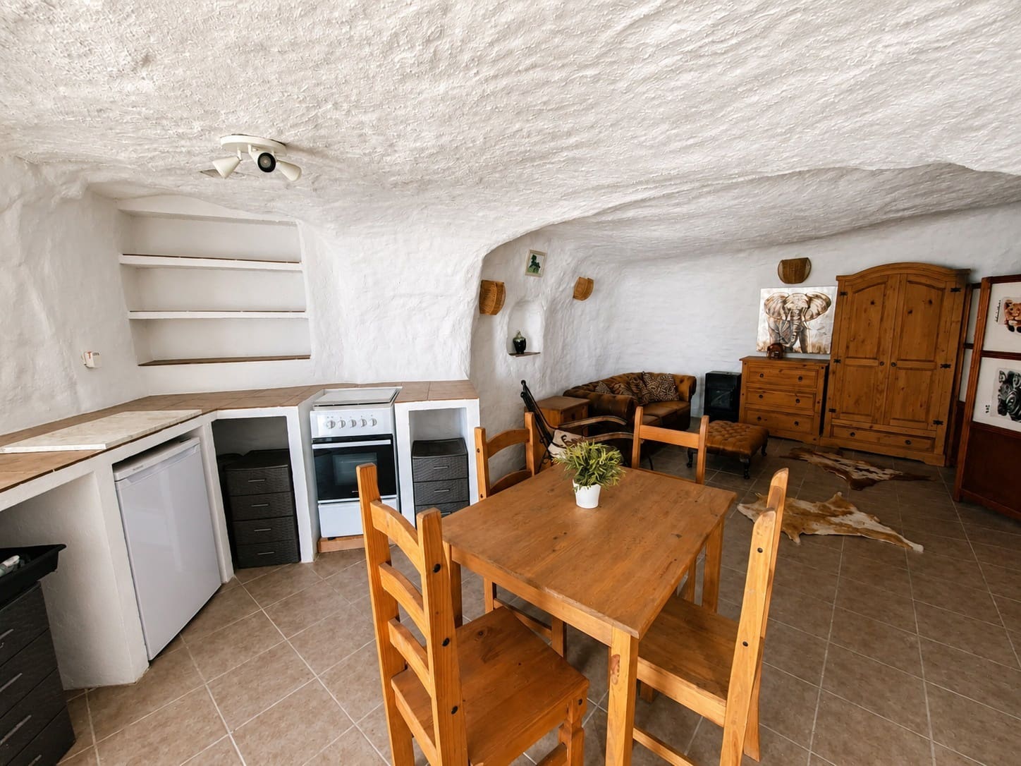 4 makuuhuone Maalaistalo myytävänä paikassa Freila - 549 950 € (Ref: 9958581)
