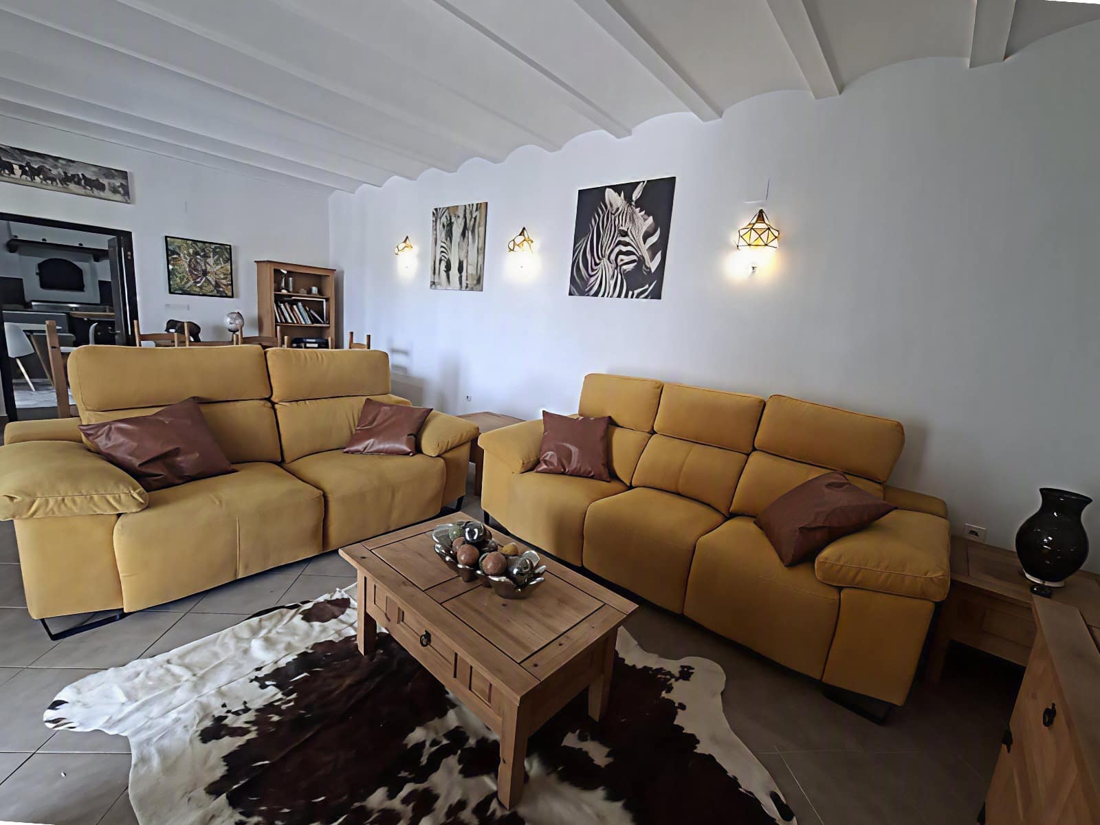 4 makuuhuone Maalaistalo myytävänä paikassa Freila - 549 950 € (Ref: 9958581)