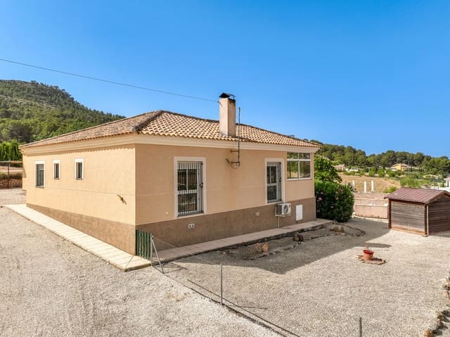 3 soverom Villa til salgs i Pinoso med svømmebasseng garasje - € 329 500 (Ref: 9981276)