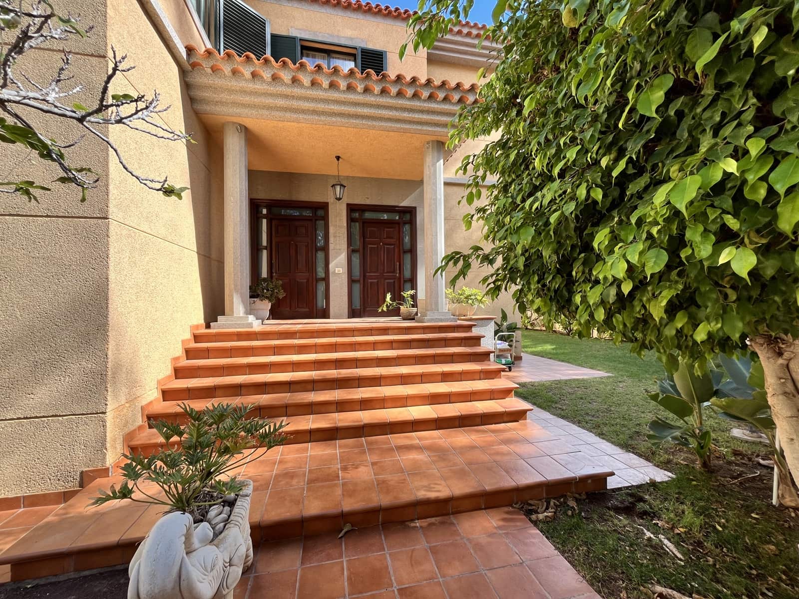 5 Zimmer Haus zu verkaufen in Meloneras mit Pool Garage - 1.999.000 € (Ref: 9772055)