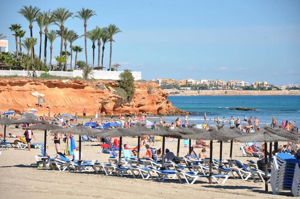 2 sovrum Lägenhet till salu i Cabo Roig med pool - 240 500 € (Ref: 10079062)