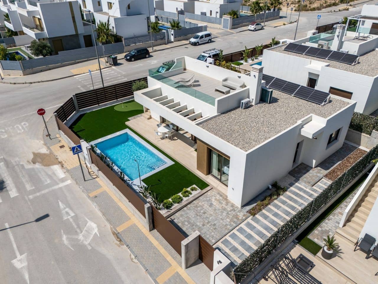 3 slaapkamer Villa te koop in San Miguel de Salinas met zwembad garage - € 469.900 (Ref: 6594599)