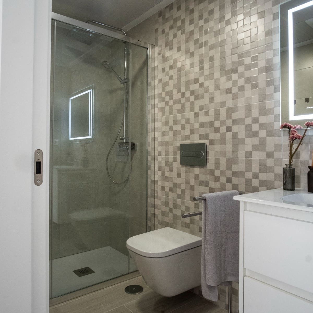 3 slaapkamer Villa te koop in Avileses met zwembad garage - € 269.000 (Ref: 6640829)