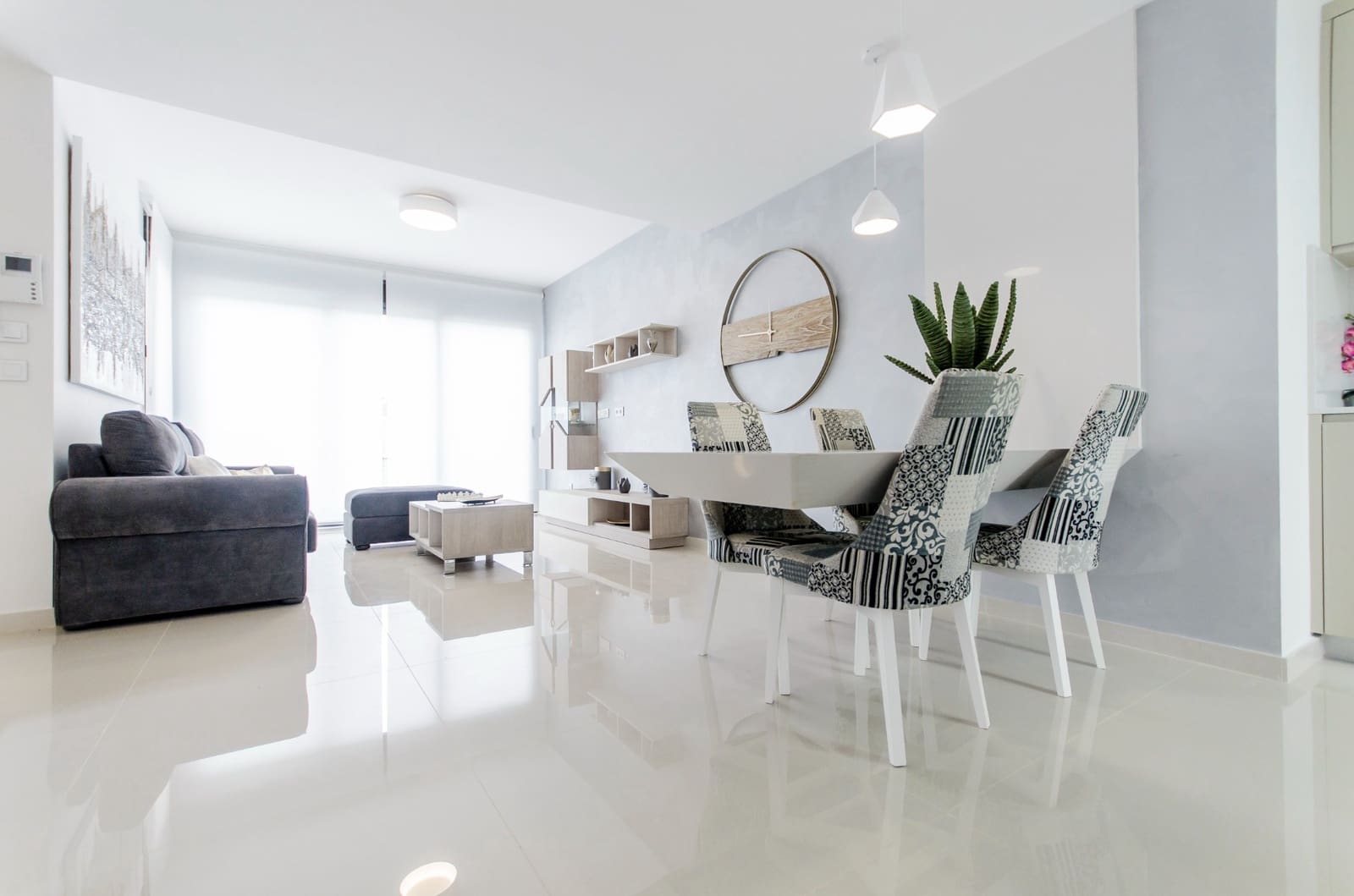 4 sypialnia Willa na sprzedaż w Villamartin z basenem garażem - 630 000 € (Ref: 6649796)