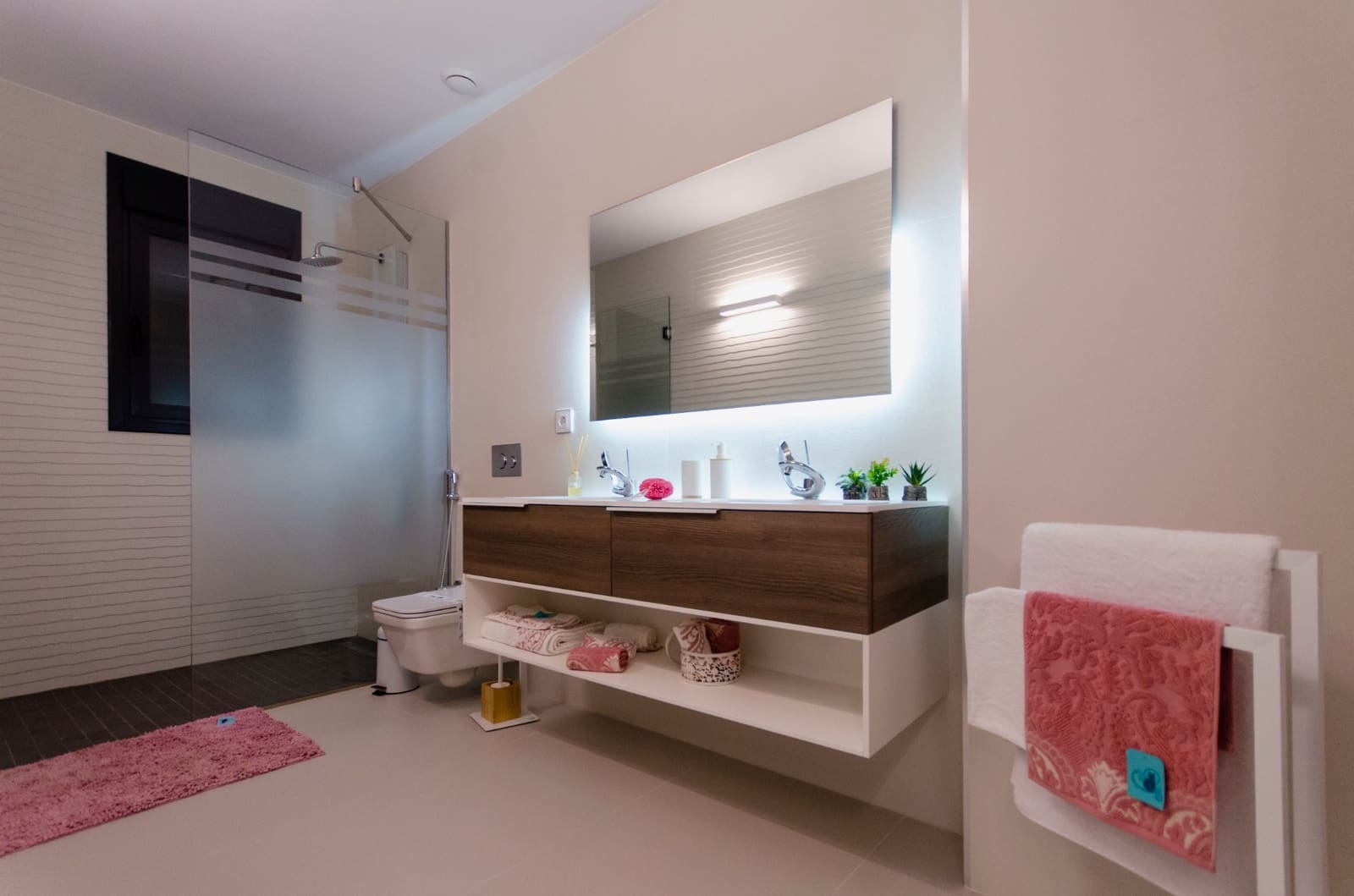 4 slaapkamer Villa te koop in Villamartin met zwembad garage - € 1.250.000 (Ref: 6649797)