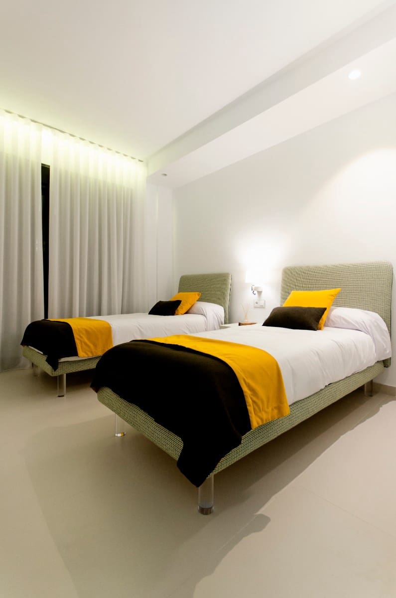 4 slaapkamer Villa te koop in Villamartin met zwembad garage - € 1.250.000 (Ref: 6649797)