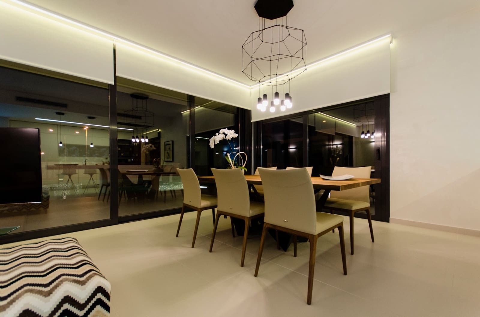 4 slaapkamer Villa te koop in Villamartin met zwembad garage - € 1.250.000 (Ref: 6649797)