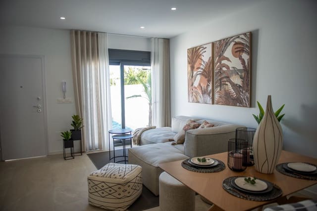 3 makuuhuone Huvila myytävänä paikassa San Pedro del Pinatar ciudad, San Pedro del Pinatar mukana uima-altaan 
autotalli - 369 000 € (Ref: 7312381)