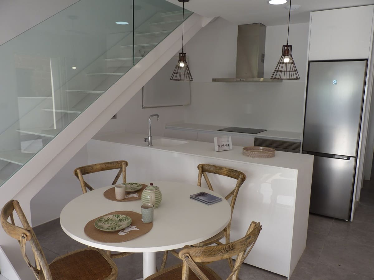 3 bedroom Villa for sale in Pilar de la Horadada with pool garage - € 379,900 (Ref: 7312410)