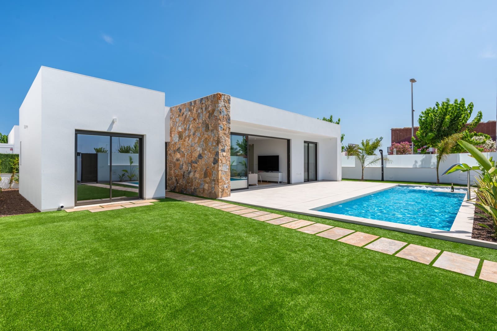 3 bedroom Villa for sale in Santiago de la Ribera with pool garage - € 549,900 (Ref: 7451733)