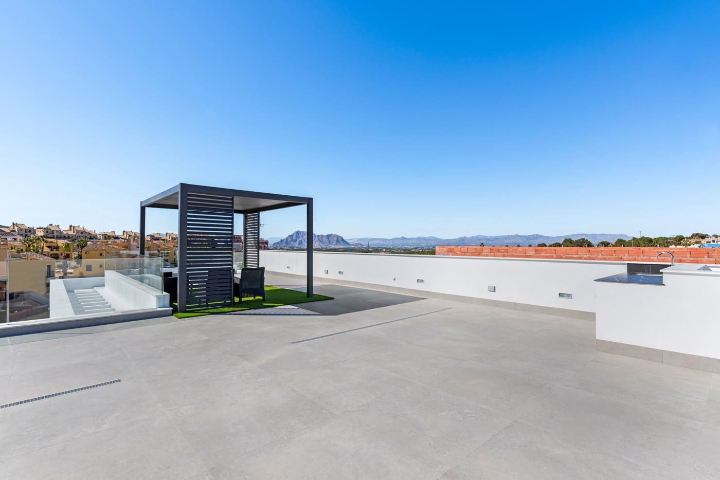 3 bedroom Villa for sale in Algorfa with pool garage - € 670,000 (Ref: 7556759)