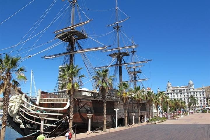 3 slaapkamer Appartement te koop in Benidorm met zwembad garage - € 379.900 (Ref: 7665831)