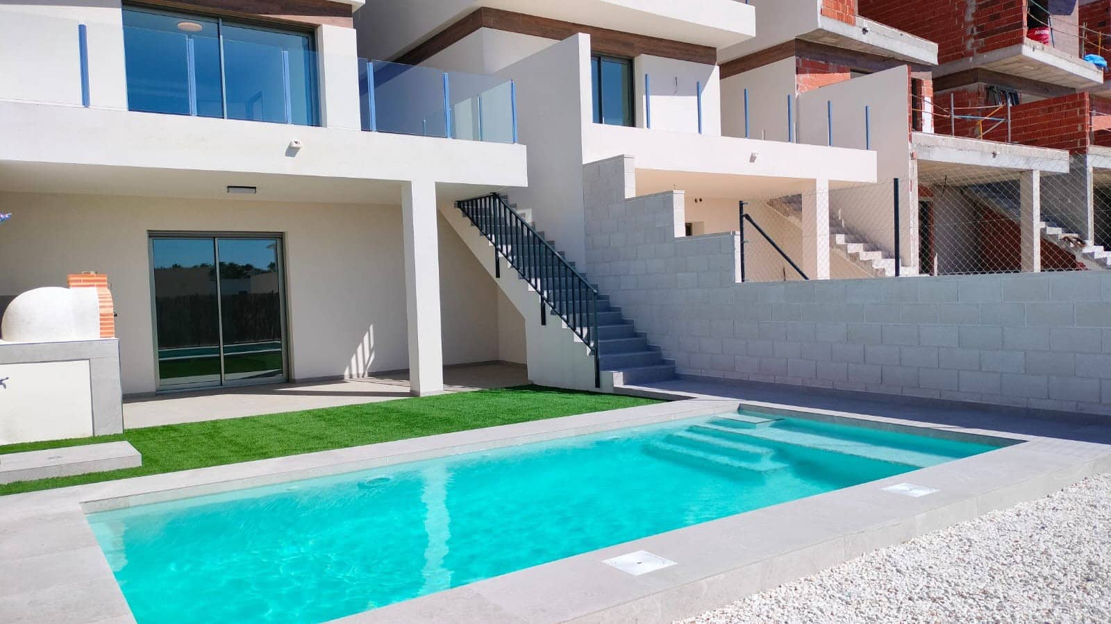 3 chambre Villa/Maison à vendre à Villamartin avec piscine garage - 669 000 € (Ref: 7689557)