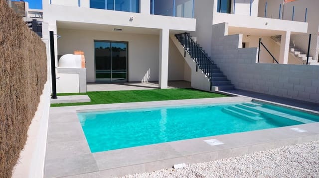 3 chambre Villa/Maison à vendre à Villamartin, Orihuela avec piscine garage - 669 000 € (Ref: 7689557)