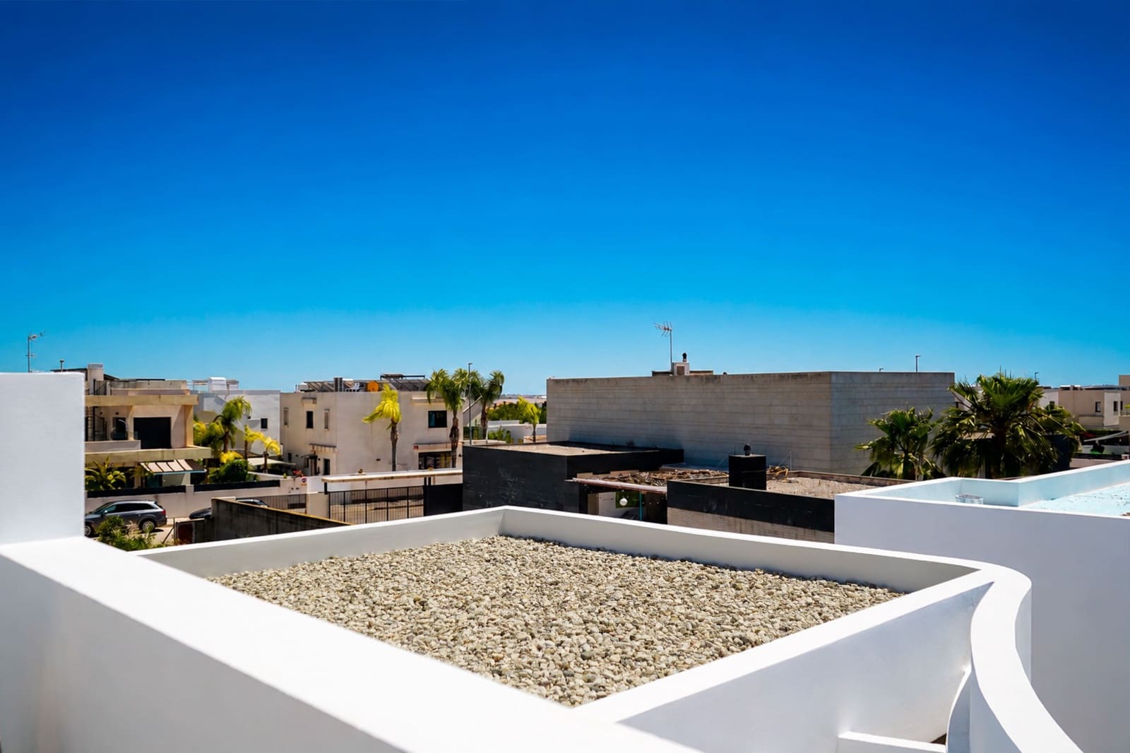 Chalet de 3 habitaciones en Los Montesinos en venta con piscina garaje - 535.000 € (Ref: 7695129)