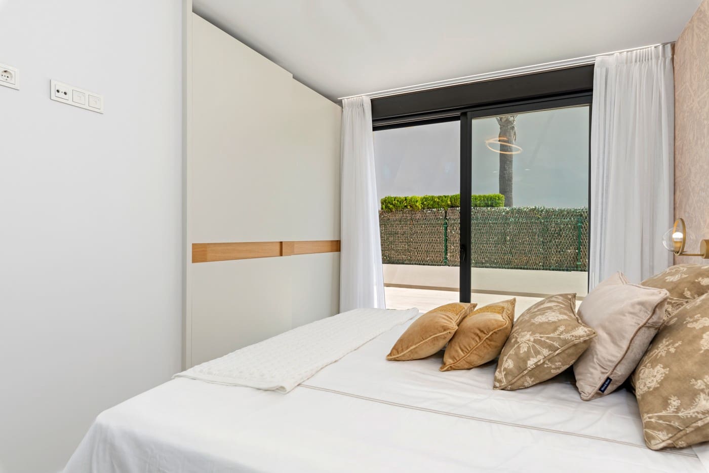 4 slaapkamer Villa te koop in Cabo Roig met zwembad garage - € 975.000 (Ref: 7929230)